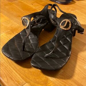 Jones New York Heatha Black and Gold Sandals with Strappy Design